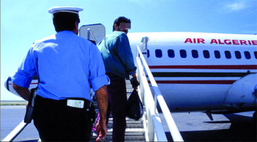 Syrie : Soupçonné de recruter des extrémistes, un Algérien expulsé du territoire français