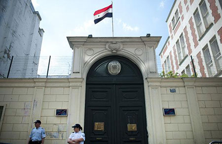 Présidentielle : Paris et Berlin interdisent aux Syriens de voter dans leurs ambassades
