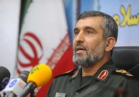 Un haut responsable militaire iranien: L’Iran filme les porte-avions américains
