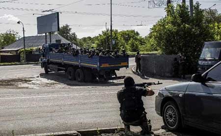 Ukraine: 40 personnes tuées à Donetsk, Porochenko officiellement président.