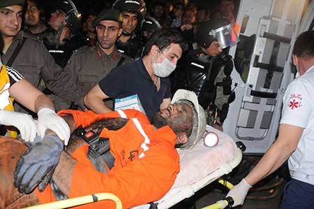 Turquie: deuil national après l’accident minier qui fait au moins 205 morts. Turquie: deuil national après l’accident minier qui fait au moins 205 morts
