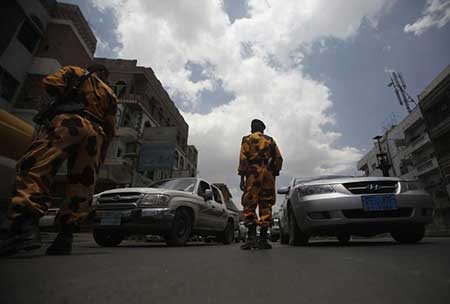 Deux Français membres supposés d’Al-Qaïda arrêtés au Yémen
