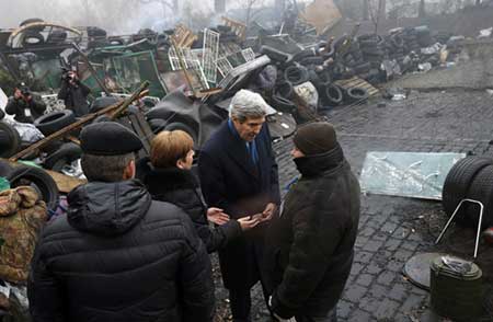 Washington menace de «saigner» l’économie russe si Moscou empêche l’élection à Kiev.