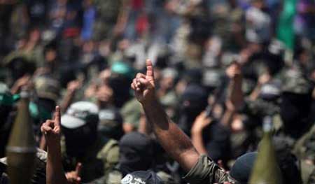 Colons israéliens enlevés: 65 Palestiniens arrêtés, la résistance menace de riposter. Colons israéliens enlevés: 65 Palestiniens arrêtés, la résistance menace de riposter