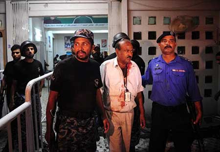 Pakistan: attaque des taliban contre l’aéroport de Karachi, 28 morts.