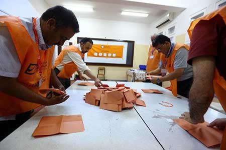 Libye: faible participation à un scrutin crucial émaillé d’incidents. Libye: faible participation à un scrutin crucial émaillé d’incidents