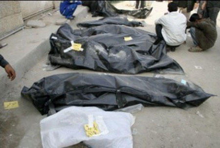 Irak: 2.000 morts en juin, Washington envoie 200 soldats supplémentaires