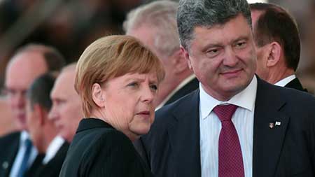 Ukraine: Merkel atterrit à Kiev, tous les camions russes sont repartis.