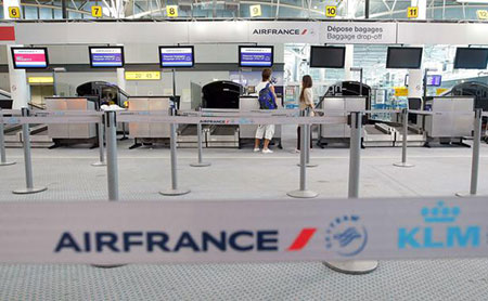 Air France embourbée dans le conflit, moins d’un vol sur deux assuré