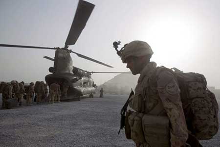 Les USA officiellement «en guerre» contre «Daech», Kerry poursuit au Caire sa tournée.