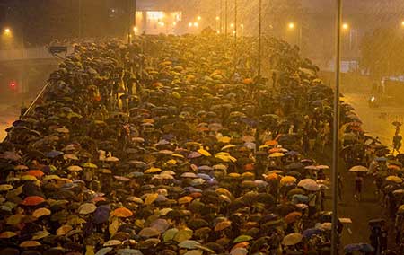 A Hong Kong, les manifestants ne désarment pas au jour de la fête nationale chinoise.