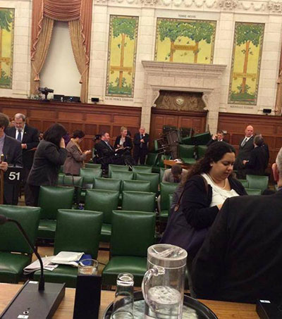 Un tireur a tué un soldat et semé la panique au Parlement avant d’être abattu par la police