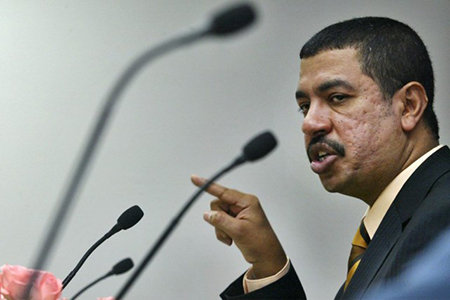 Yémen: les rebelles contrôlent la ville portuaire de Hodeida, un premier ministre nommé 