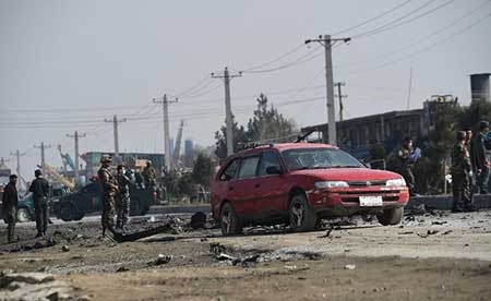 Afghanistan: 5 morts dans un attentat contre un véhicule diplomatique britannique.