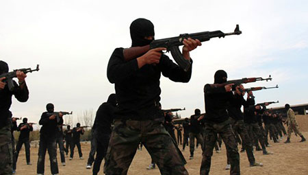 Des milliers d'extrémistes européens en Syrie et en Irak 