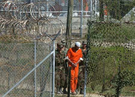 A Guantanamo, l’alimentation forcée se pratique dans le plus grand secret. A Guantanamo, l’alimentation forcée se pratique dans le plus grand secret