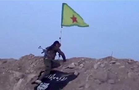 Syrie: les Kurdes reprennent des positions aux extrémistes à Kobané. Syrie: les Kurdes reprennent des positions aux extrémistes à Kobané