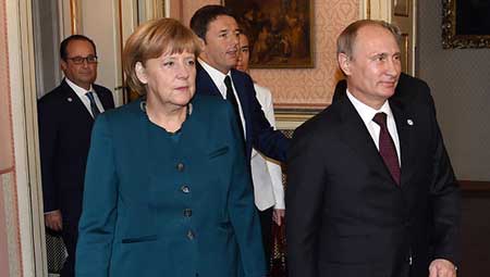 Les USA craignent un rapprochement Moscou-Paris-Berlin. Les USA craignent un rapprochement Moscou-Paris-Berlin