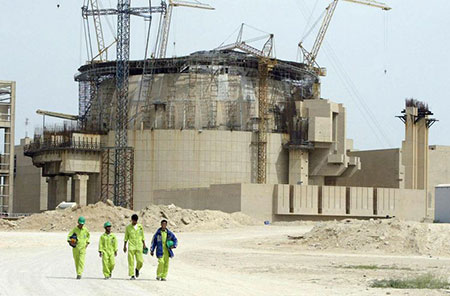 Accord entre la Russie et l’Iran pour la construction de 2 réacteurs nucléaires à Bouchehr