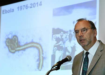Le microbiologiste belge Peter Piot.