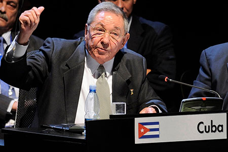 Le chemin pour normaliser les relations avec les USA long et difficile, selon Castro