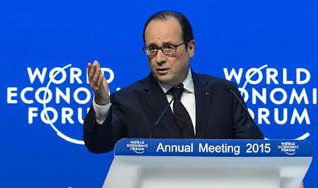 A Davos, Kerry et Hollande placent les leaders face au terrorisme.