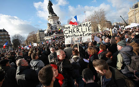 Réunion sur la sécurité à l’Elysée au lendemain de la mobilisation historique