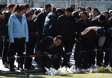 Nouvel An tragique à Shanghai: 36 morts, des dizaines de blessés dans une bousculade. Nouvel An tragique à Shanghai: 36 morts, des dizaines de blessés dans une bousculade
