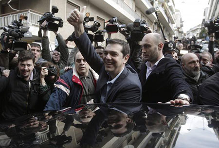 Elections en Grèce: Syriza remporte «une victoire historique»