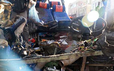 Attentat terroriste contre un bus de pèlerins libanais à Damas: 6 martyrs et 24 blessés. Attentat terroriste contre un bus de pèlerins libanais à Damas: 6 martyrs et 24 blessés