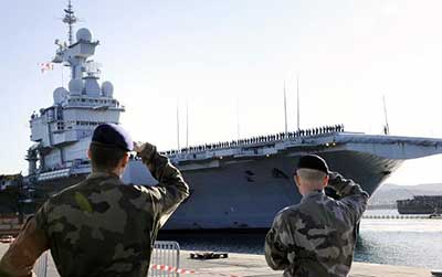 La France engage son porte-avions dans les opérations contre «Daech» en Irak
