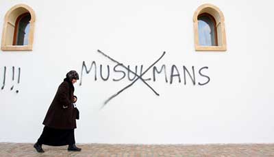 France: les actes islamophobes en hausse de 70% depuis les attentats de janvier
