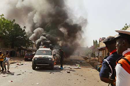 Nigeria: le président échappe à un attentat, Boko Haram toujours plus menaçant.