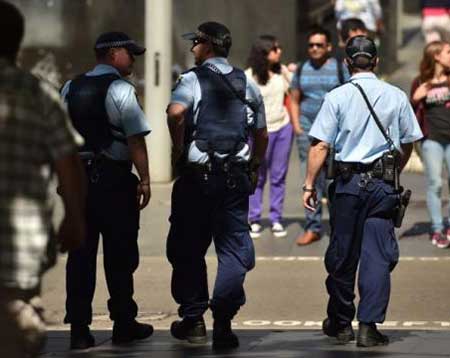 Australie: la police annonce avoir déjoué un attentat terroriste à Sydney. Australie: la police annonce avoir déjoué un attentat terroriste à Sydney
