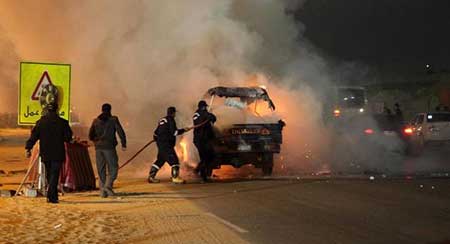 Egypte: 22 morts dans des heurts entre police et supporteurs de foot.