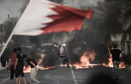 Révolution de Bahreïn: la confrontation devient claire. Révolution de Bahreïn: la confrontation devient claire