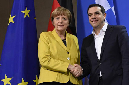 Tsipras et Merkel s’accordent pour dépasser les clichés. Tsipras et Merkel s’accordent pour dépasser les clichés