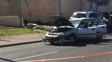 Al-Qods occupée: un Palestinien percute des policiers israéliens
