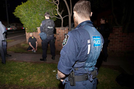 Australie: l'adolescent accusé de projeter un attentat en détention provisoire. Australie: l’adolescent accusé de projeter un attentat en détention provisoire