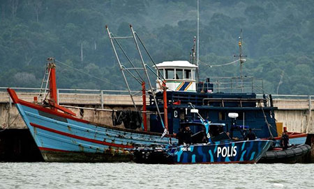 Des milliers de migrants seraient piégés en mer dans le Sud-Est asiatique. Des milliers de migrants seraient piégés en mer dans le Sud-Est asiatique