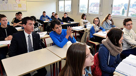 France: la réforme du collège officiellement entérinée, tollé des opposants
