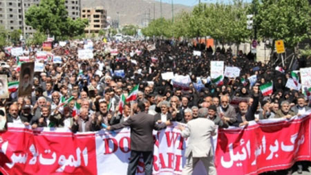 L’Iran manifeste contre l’offensive arabo-US au Yémen

