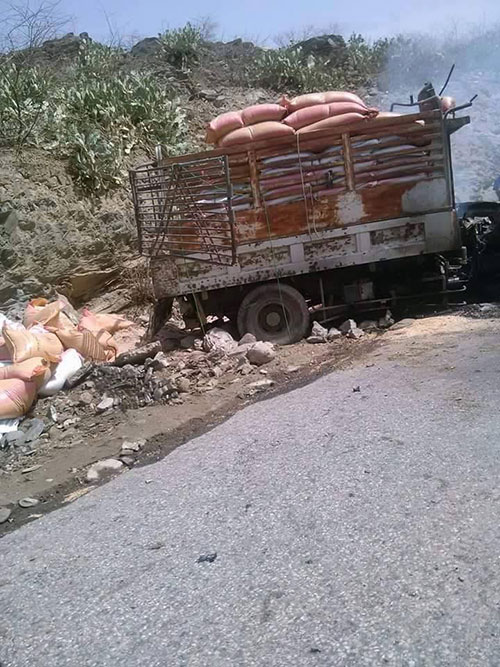 Yémen: L’Arabie bombarde un convoi humanitaire. Yémen: L’Arabie bombarde un convoi humanitaire