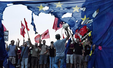 Référendum grec: une «victoire» pour Tsipras, un «séisme» pour l’Europe. Référendum grec: une «victoire» pour Tsipras, un «séisme» pour l’Europe