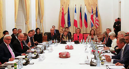 Nucléaire iranien: une centaine d'ex-ambassadeurs US appuient l'accord.