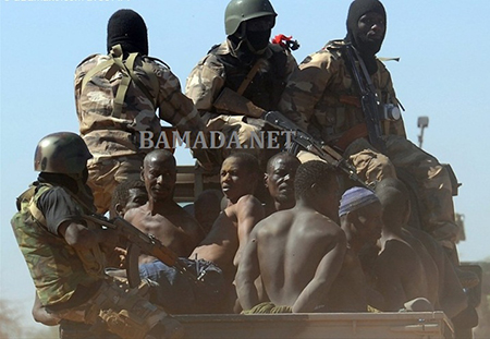 Mali: plusieurs extrémistes présumés avec des passeports français arrêtés