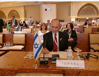  Pour la première fois un ministre israélien à Abou Dhabi