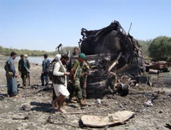Une erreur de frappe de l’Otan en Afghanistan fait 33 morts parmi les civils