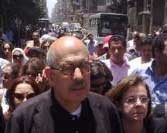 ElBaradei de retour en Égypte pour participer aux manifestations de vendredi