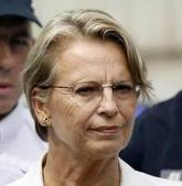 Michèle Alliot-Marie aurait profité du jet privé d’un proche de Ben Ali, selon le 